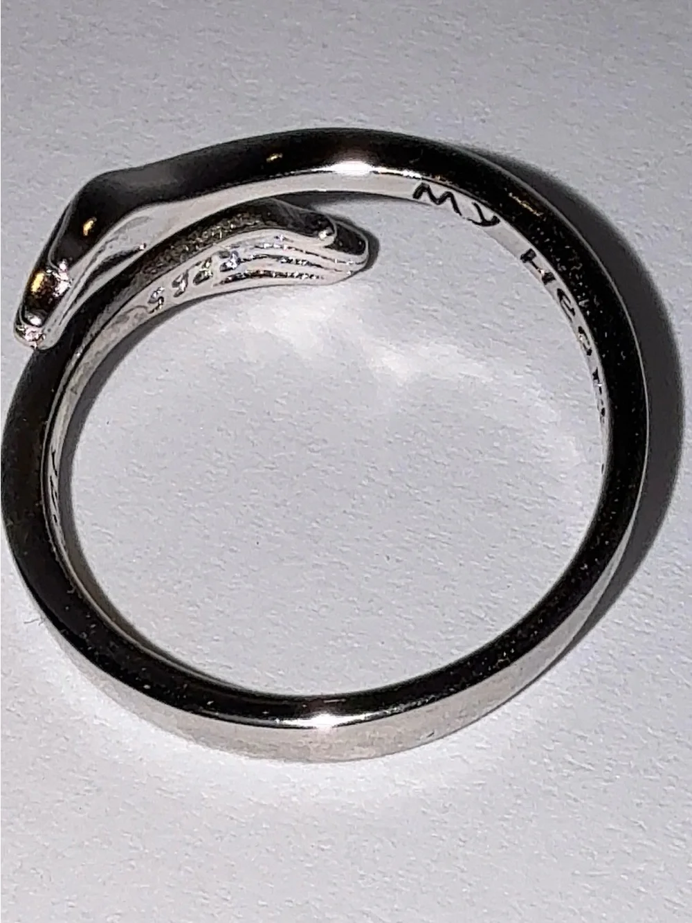 925 Sterling Silver Hug Ring Engraved 